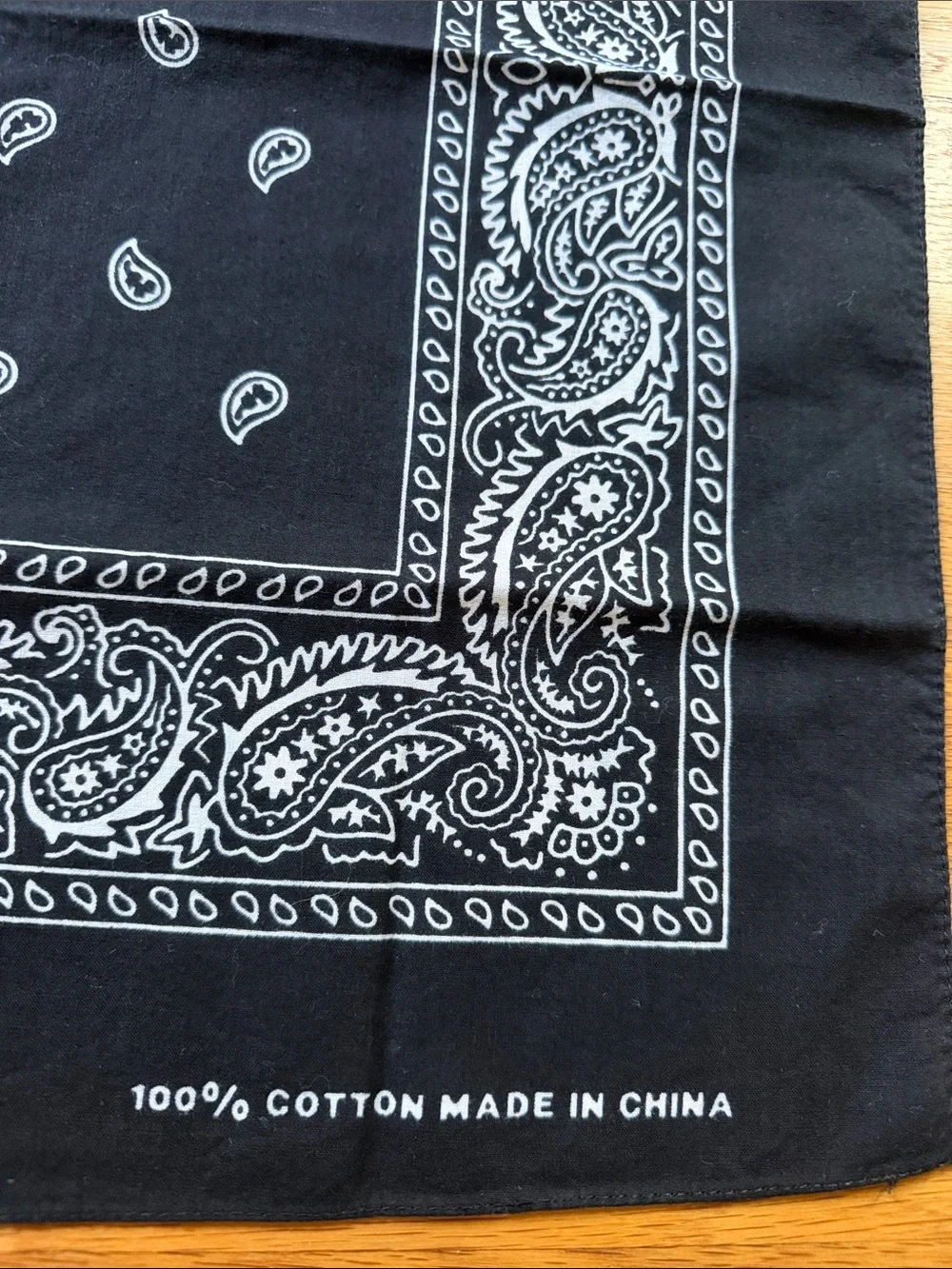 VTG Style Black & White Paisley Bandana | 100% Cotton Biker Rockabilly Unisex